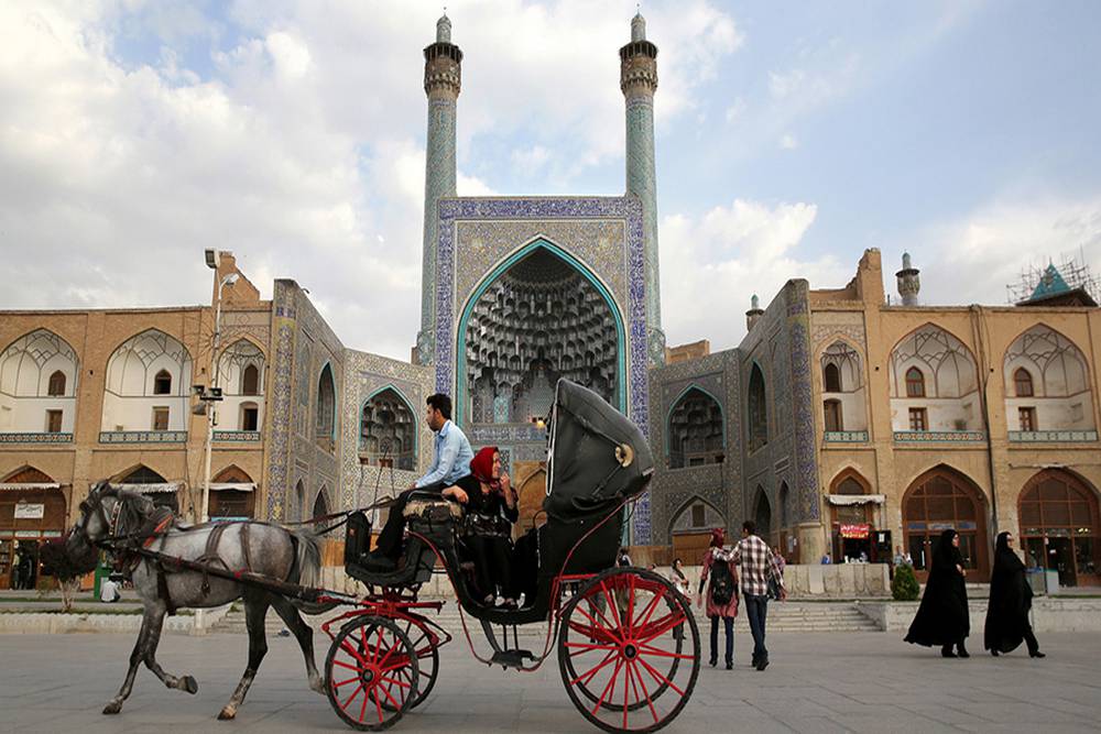 Isfahan Holiday Tour