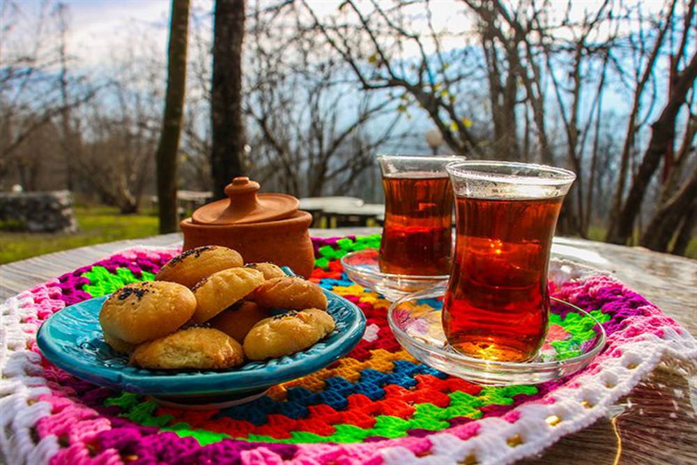 Relax and Drink Persian Tea