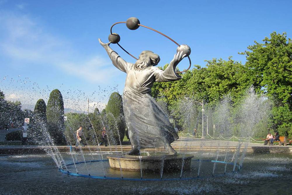 Tehran - Laleh Park - Conseptual Art Statues