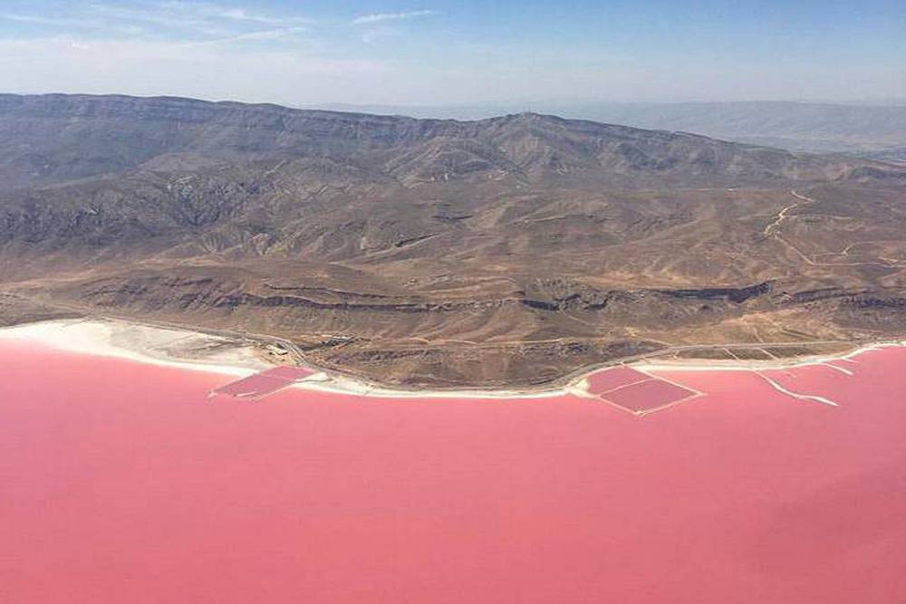 maharloo lake-Pink-Lake-Shiraz-Attractions
