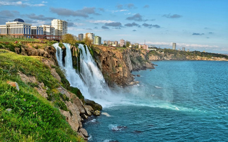 ترکیه-آنتالیا-آبشار-زیبای-دودن
