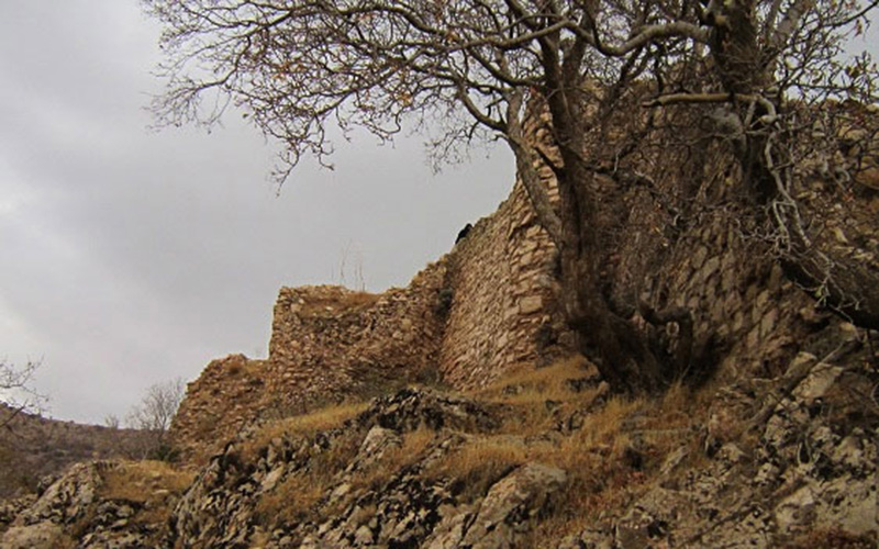 Kermanshah-tourist-attractions-yazdgerd-castle_قلعه_یزدگرد_کرمانشاه
