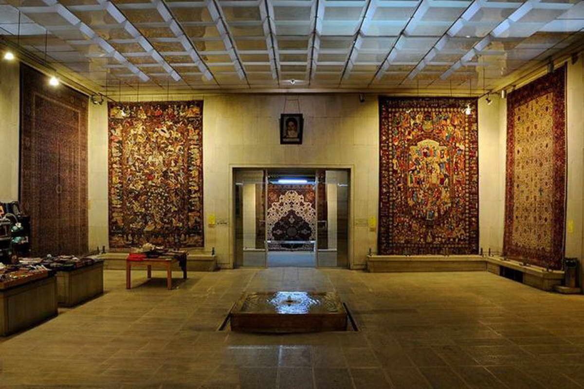 Tehran carpet museum 1