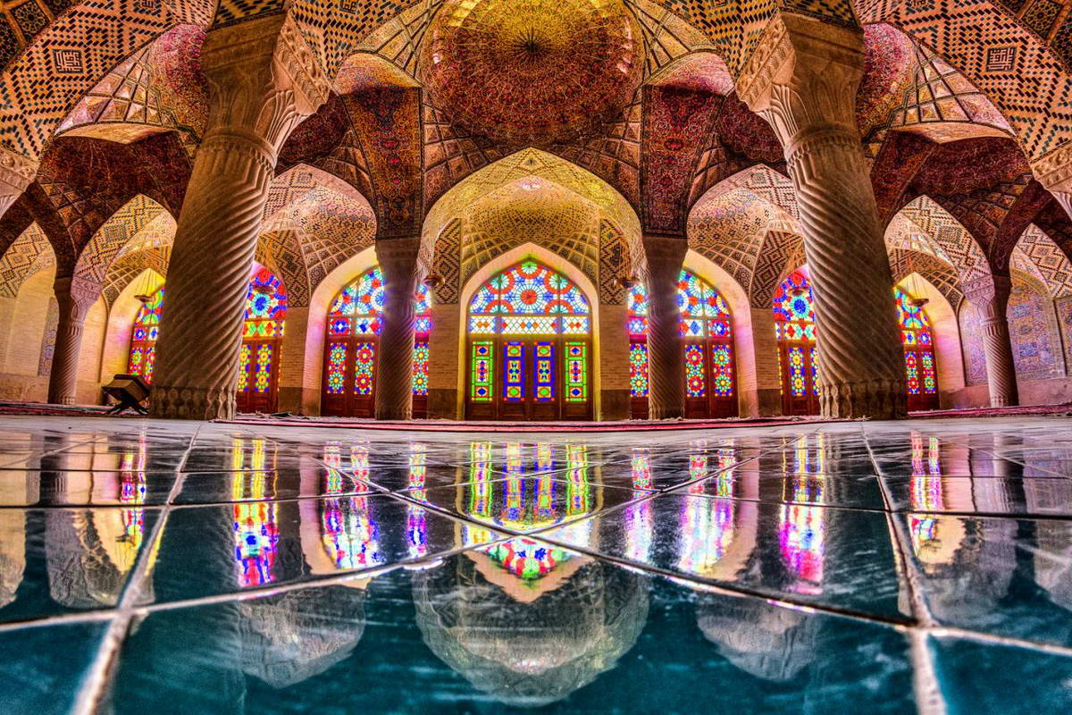 Shiraz-Nasir-al-Mulk-Mosque1.jpg