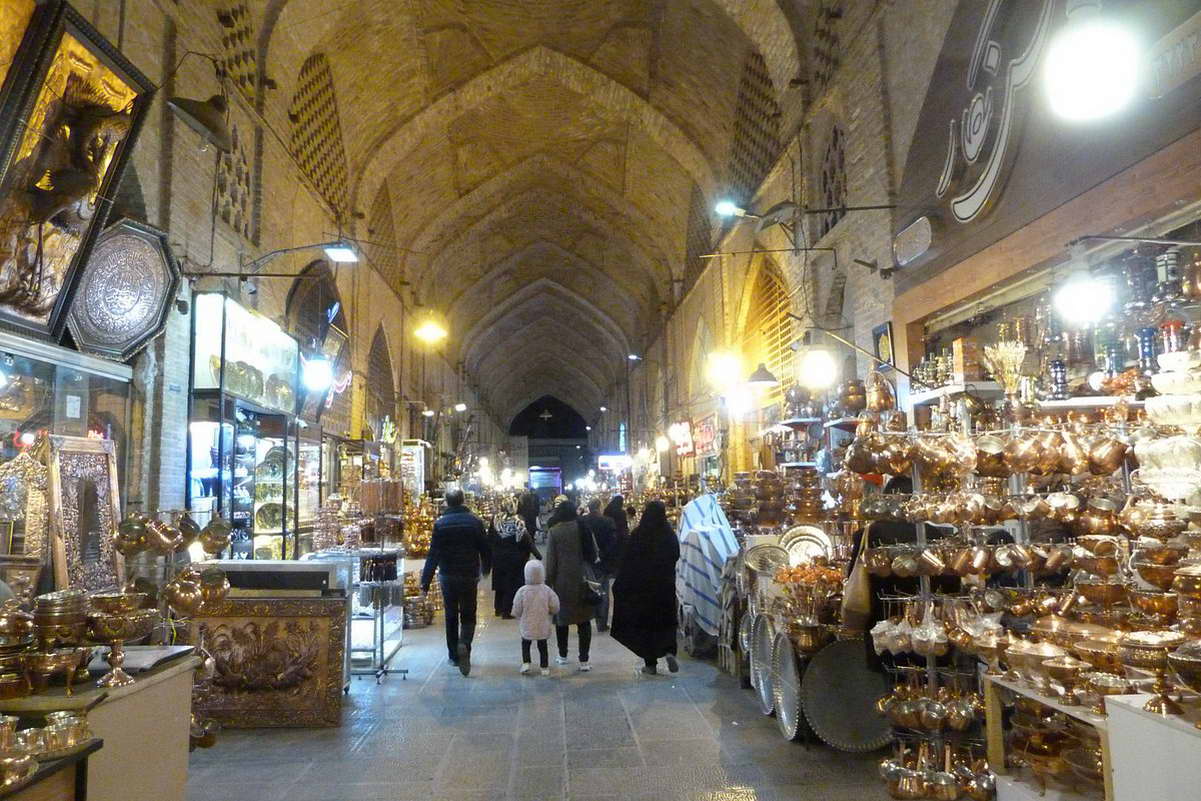 Isfahan Qaisarieh Bazaar  Photo by Massimiliano P 