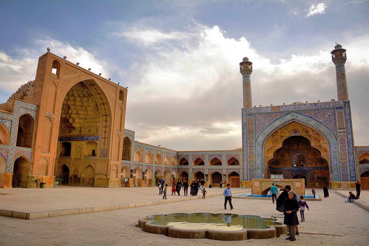 Isfahan Jame mosque Photo by Banafshe Tehrani 