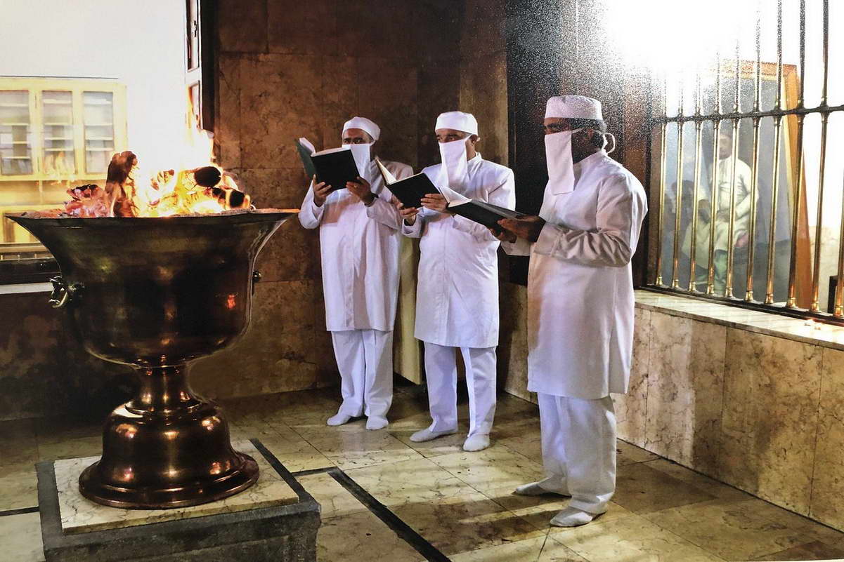 Yazd Zoroastrian Fire Temple Photo by DominicDeBurca 