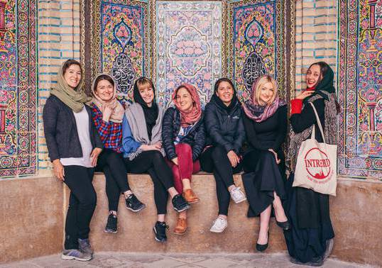 туристы-в-Иране
